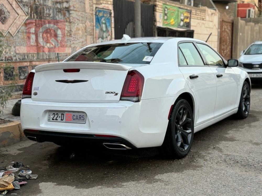 Chrysler 300